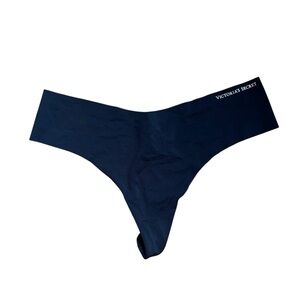 Black seamless Victoria’s Secret thong size XL